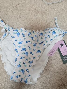 Wild Fable White Floral Tie-Side Bikini Bottom Size Small